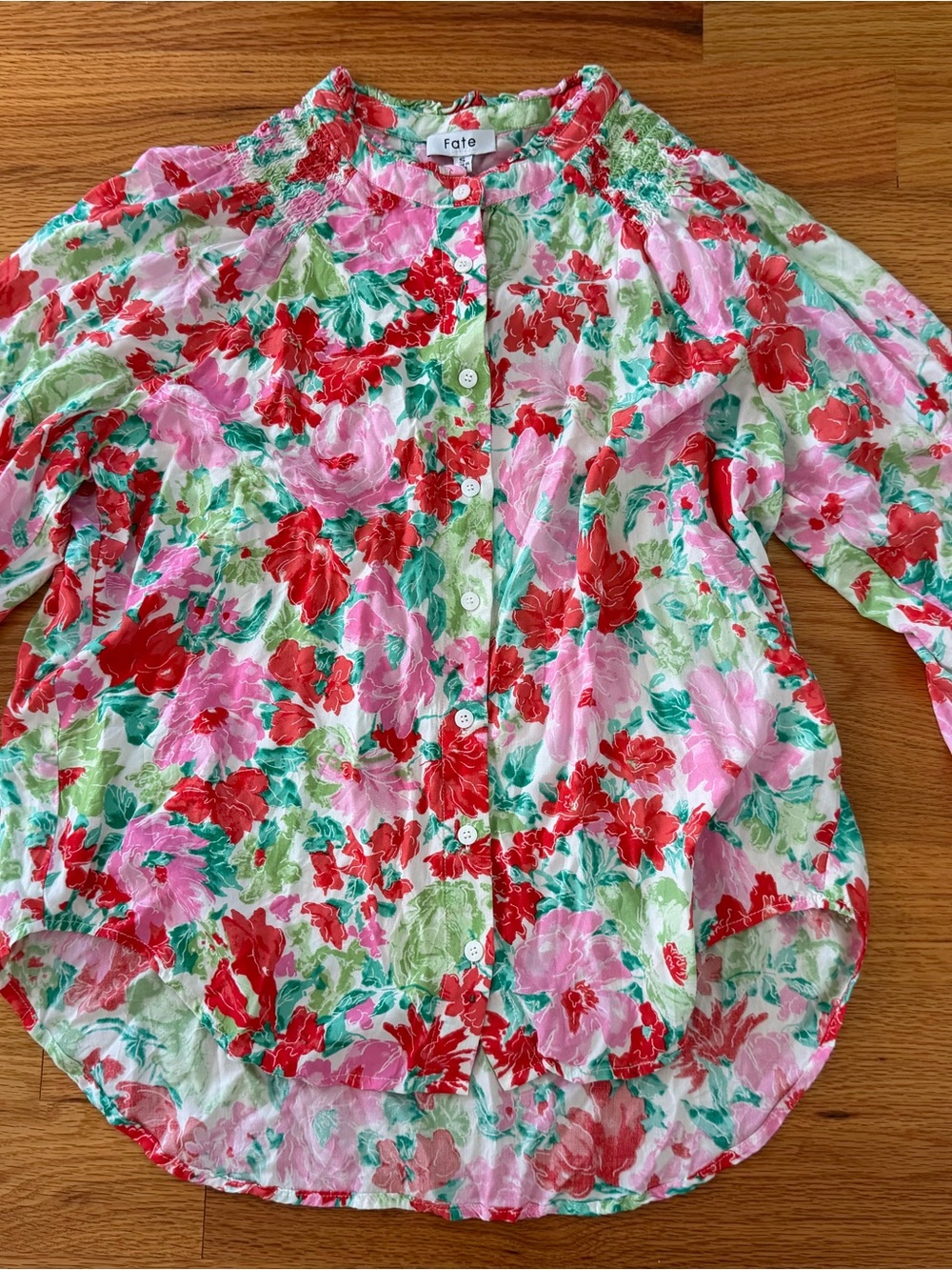Fate Blouse Long Sleeve Button Up Floral Print Women’s Size Small Pink Red NEW